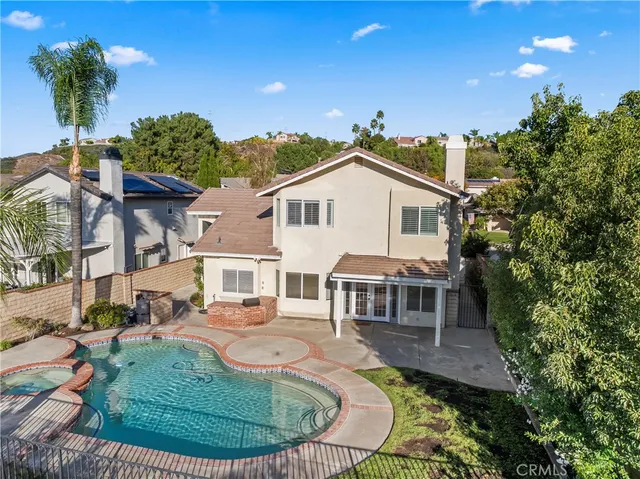 $999,000 | 28241 Tamarack Lane, Saugus, CA 91390