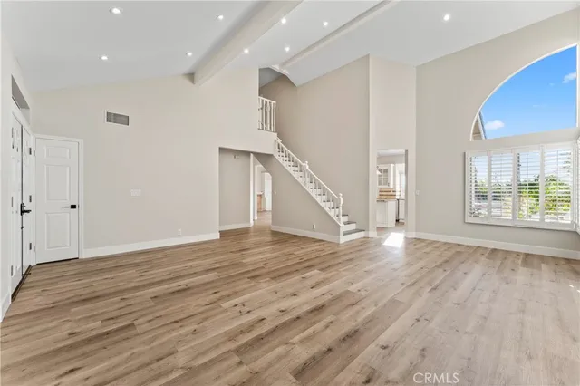 $999,000 | 28241 Tamarack Lane, Saugus, CA 91390