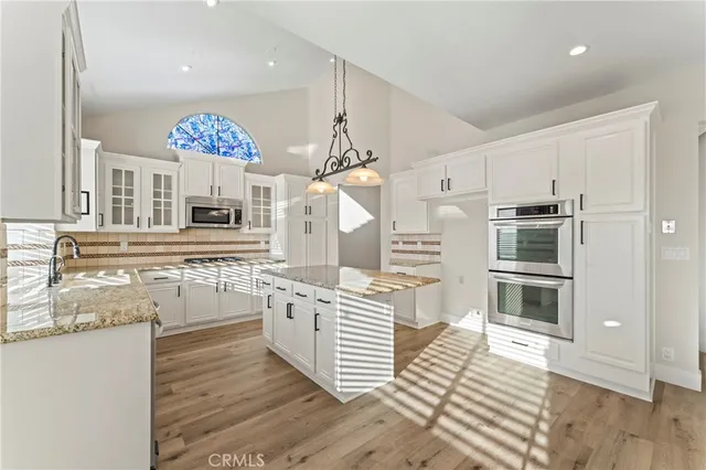 $999,000 | 28241 Tamarack Lane, Saugus, CA 91390