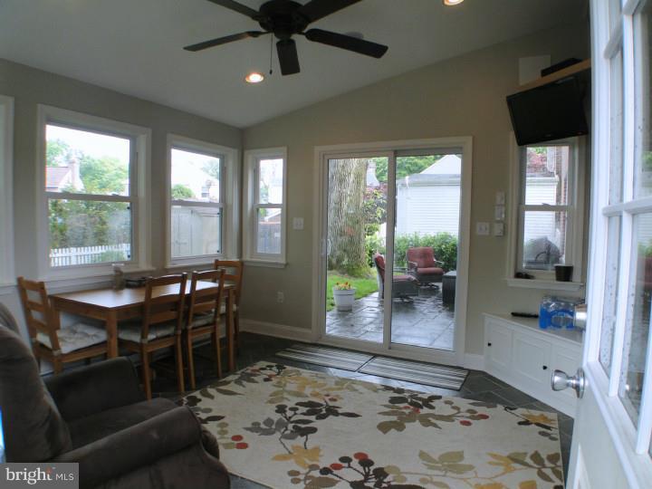 407 Shelbourne Road Havertown, PA 19083 - Photo 18 of 25 Family Room