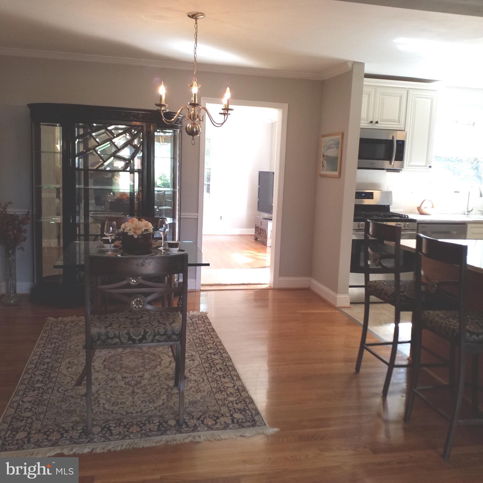 111 Margate Road Lutherville-Timonium, MD 21093 - Photo 17 of 19 Dining Room