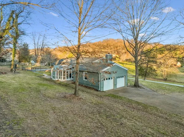 $3,995 | 715 High Point Ridge Road, Franklin, TN 37069