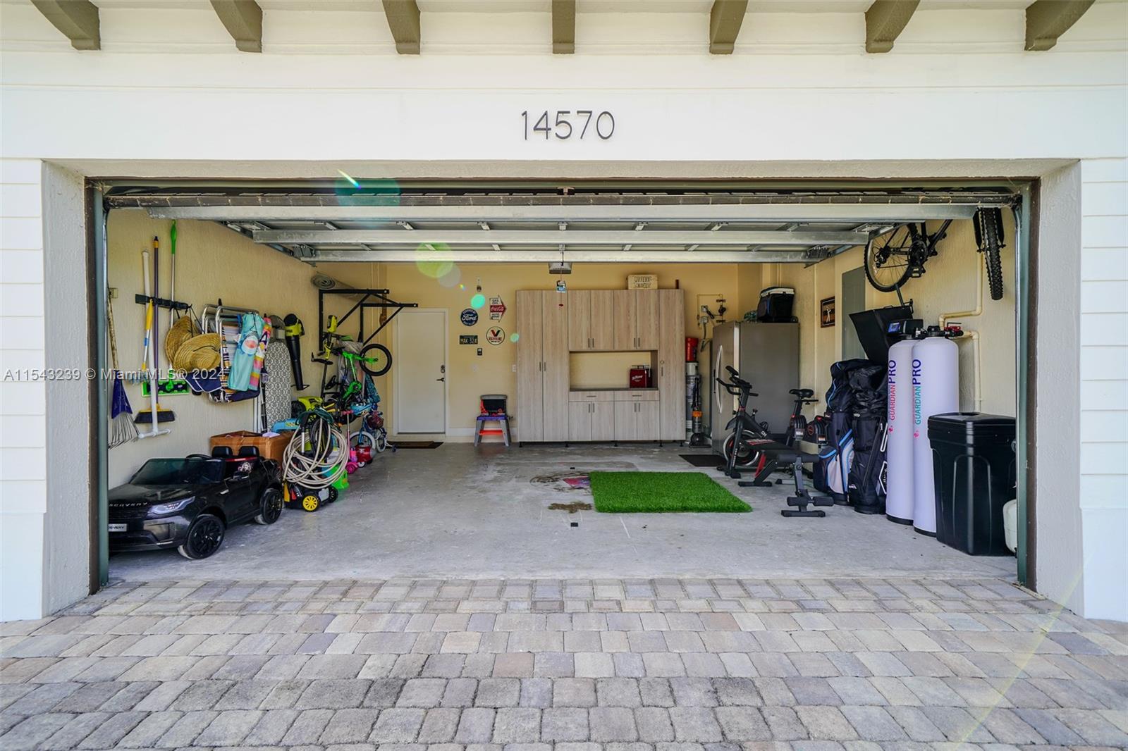 14570 Southwest 19th Street Miami, FL 33175 - Photo 30 of 30 a view of a garage