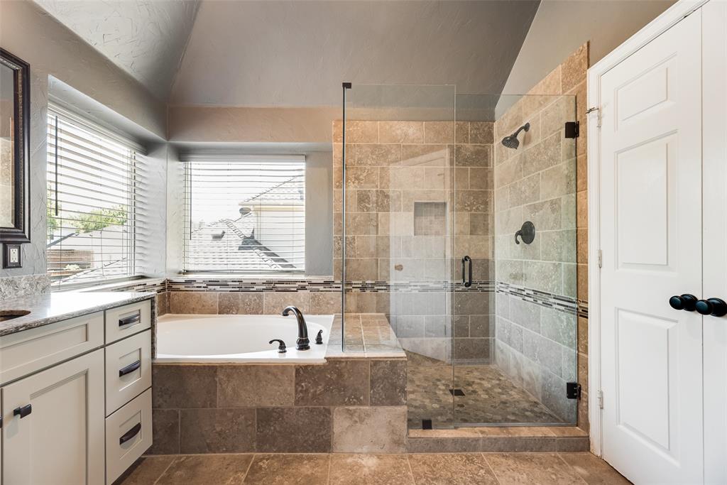 11104 Rogers Road Frisco, TX 75033 - Photo 21 of 40