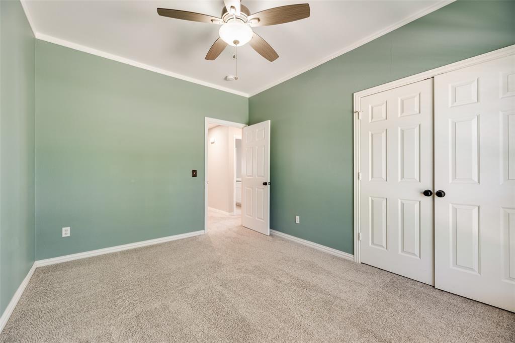 11104 Rogers Road Frisco, TX 75033 - Photo 25 of 40