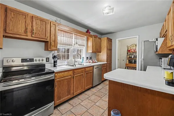 $315,000 | 3738 Amber Way, Archdale, NC 27263