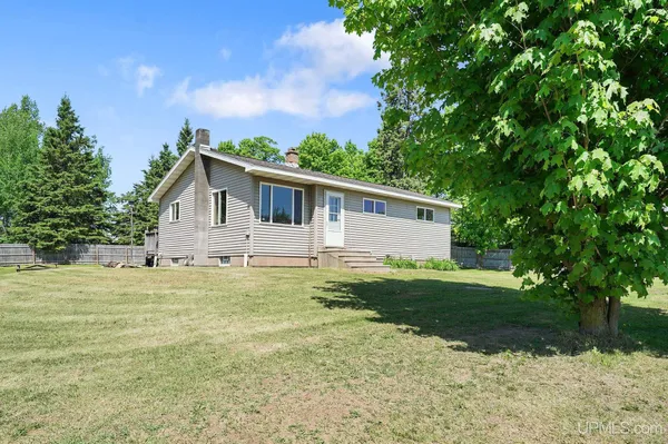 $199,000 | N5797 Eben Road, Eben Junction, MI 49825