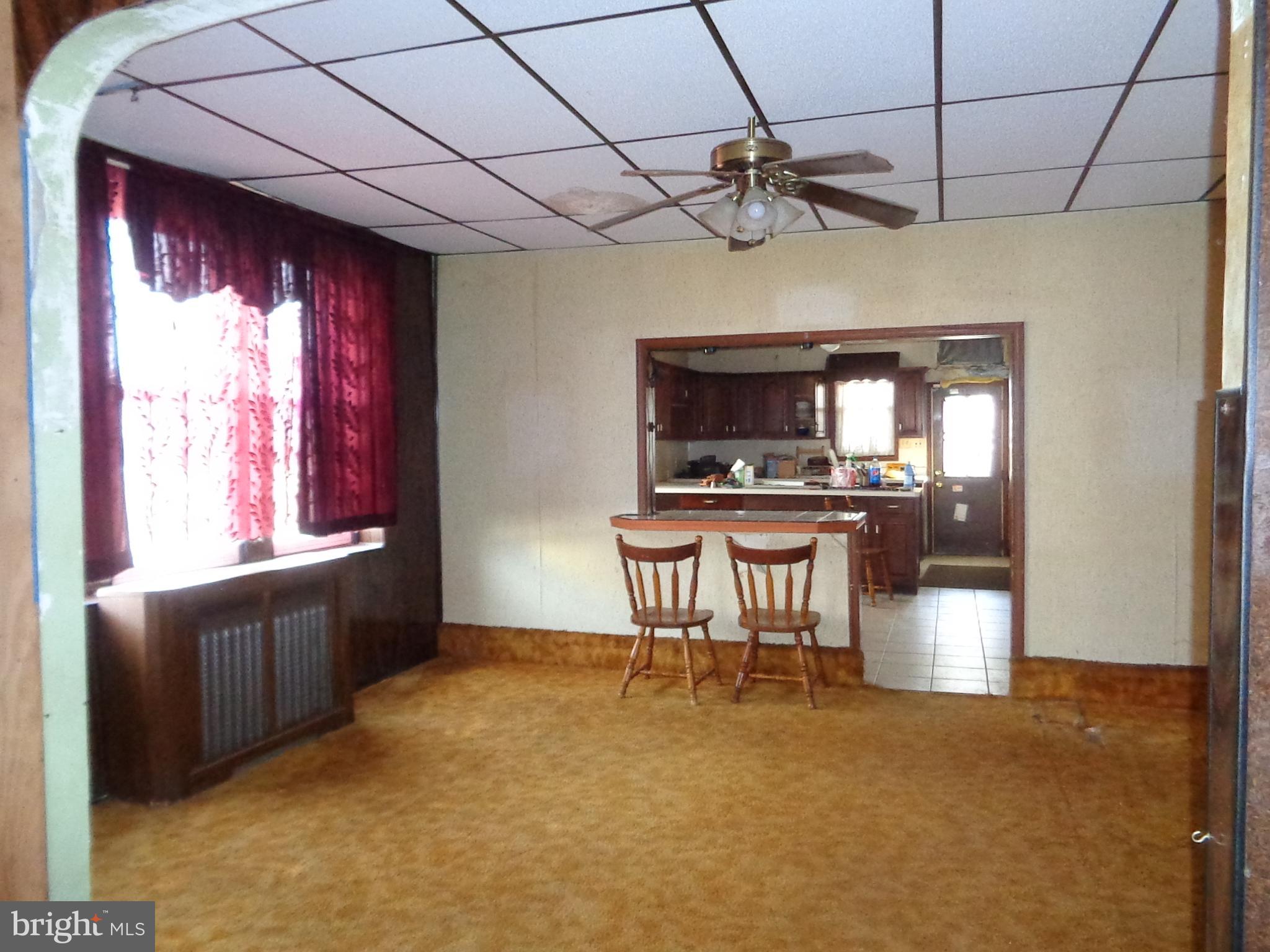 57 North State Road Upper Darby, PA 19082 - Photo 4 of 36 Dining room
