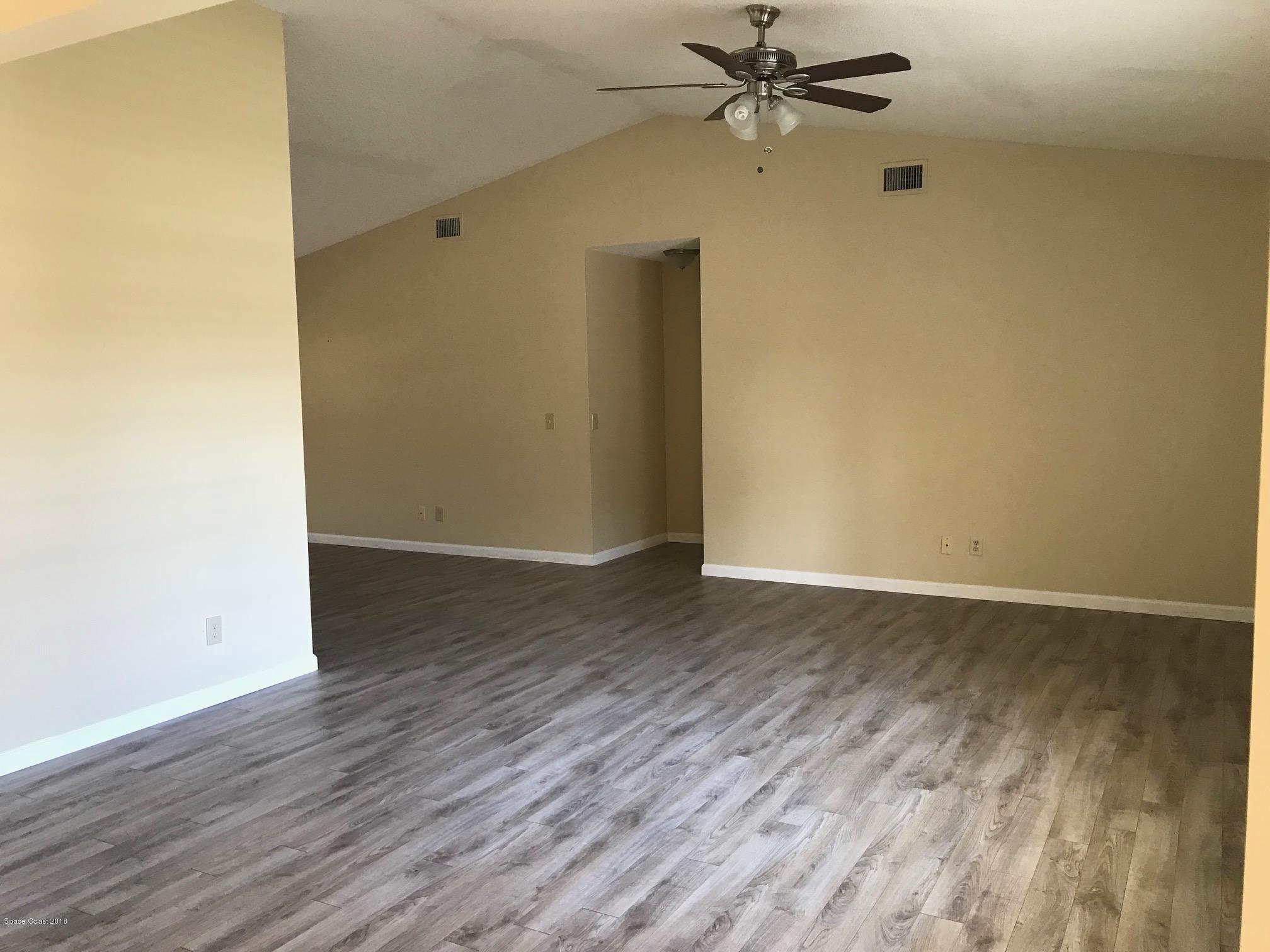 164 Oak Lake Road Melbourne, FL 32901 - Photo 2 of 24 IMG_0225