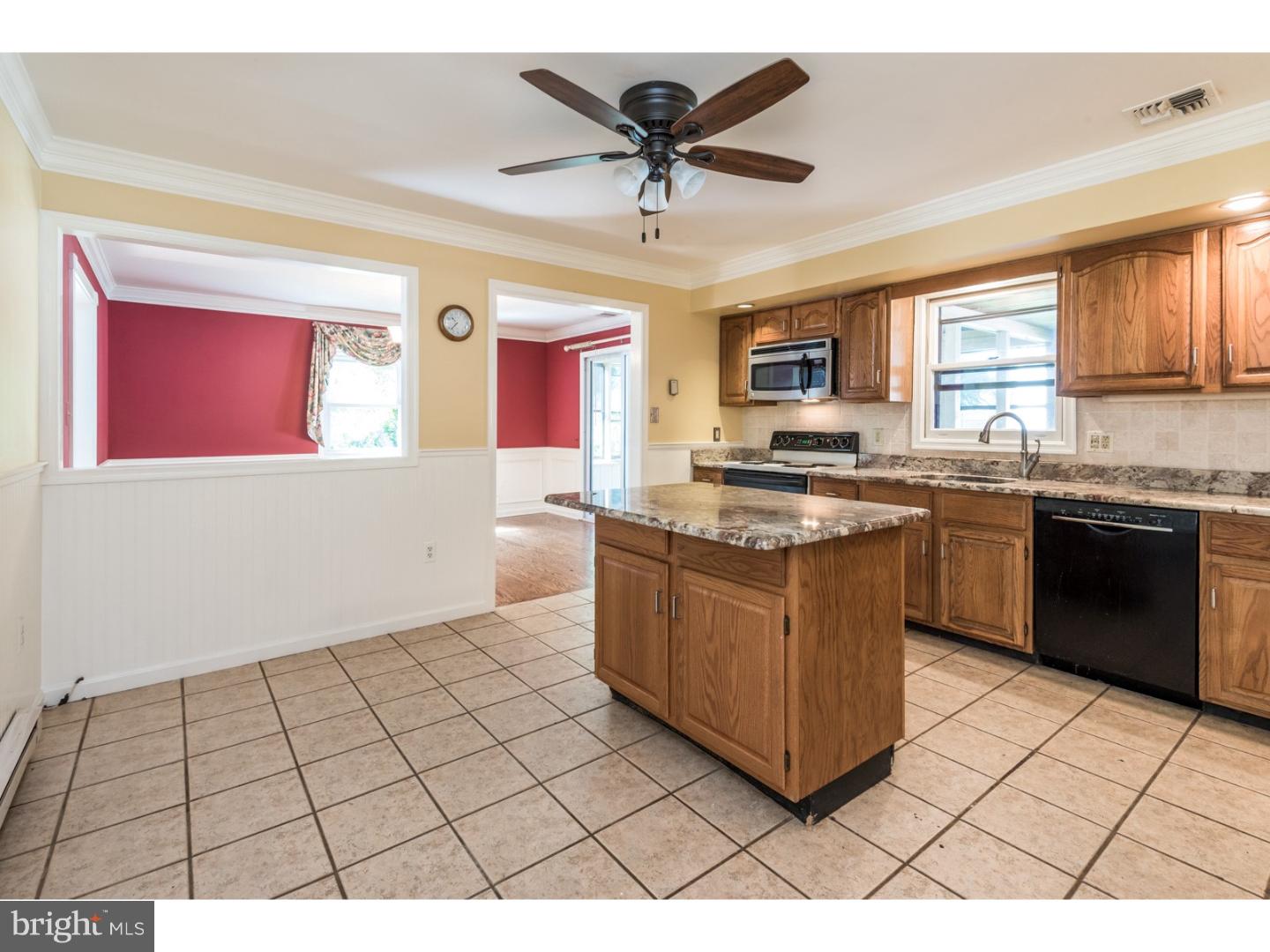 948 Pebble Hill Road Doylestown, PA 18901 - Photo 9 of 25 Kitchen