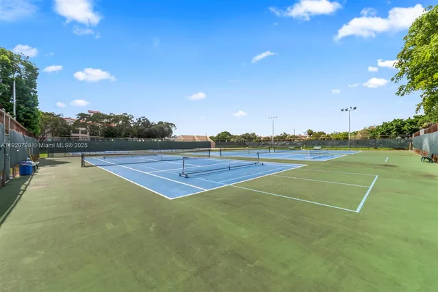 a view of a tennis court