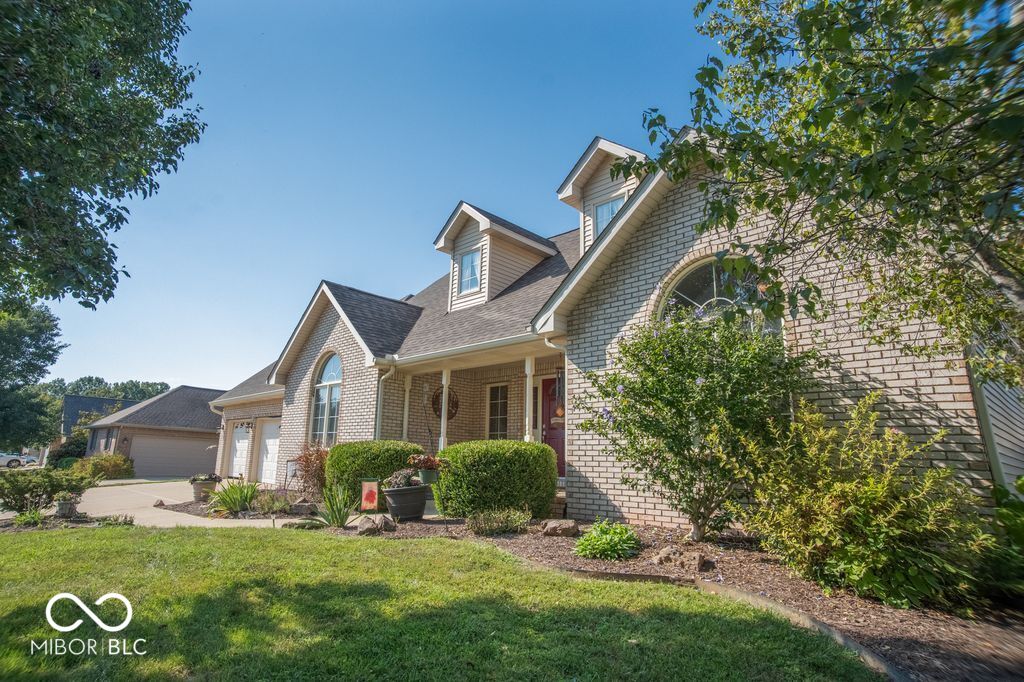 1172 Watertree Road Terre Haute, IN 47803 - Photo 3 of 22 Gallery Image 3