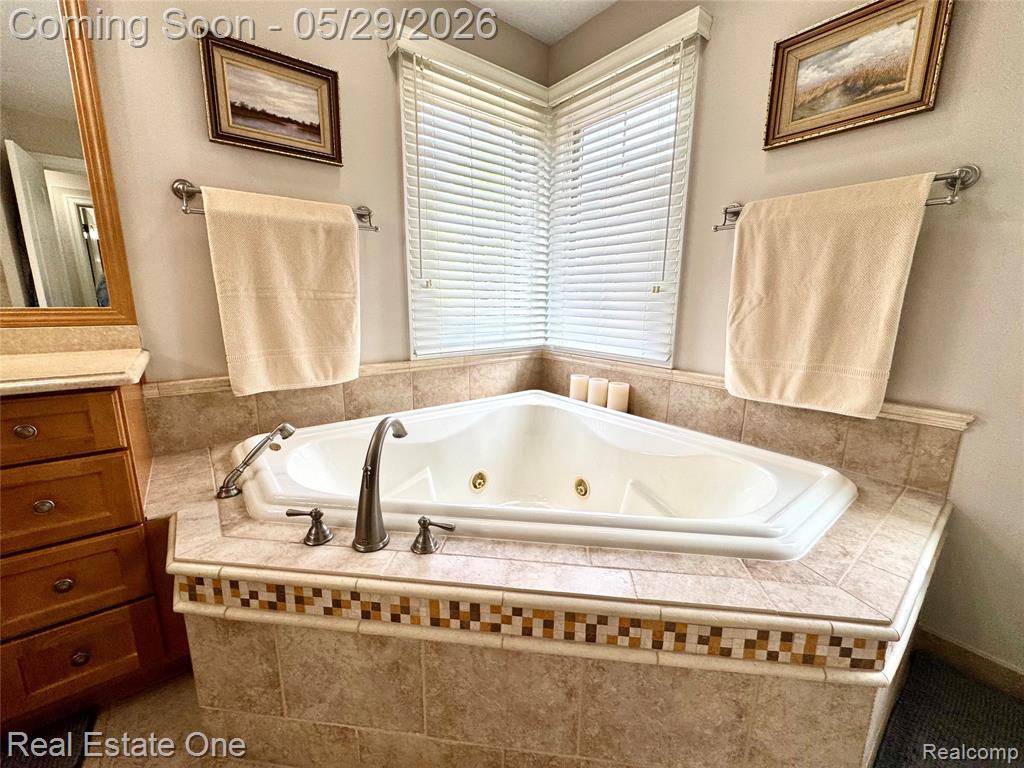 306 Woodward Avenue Rochester, MI 48307 - Photo 20 of 22