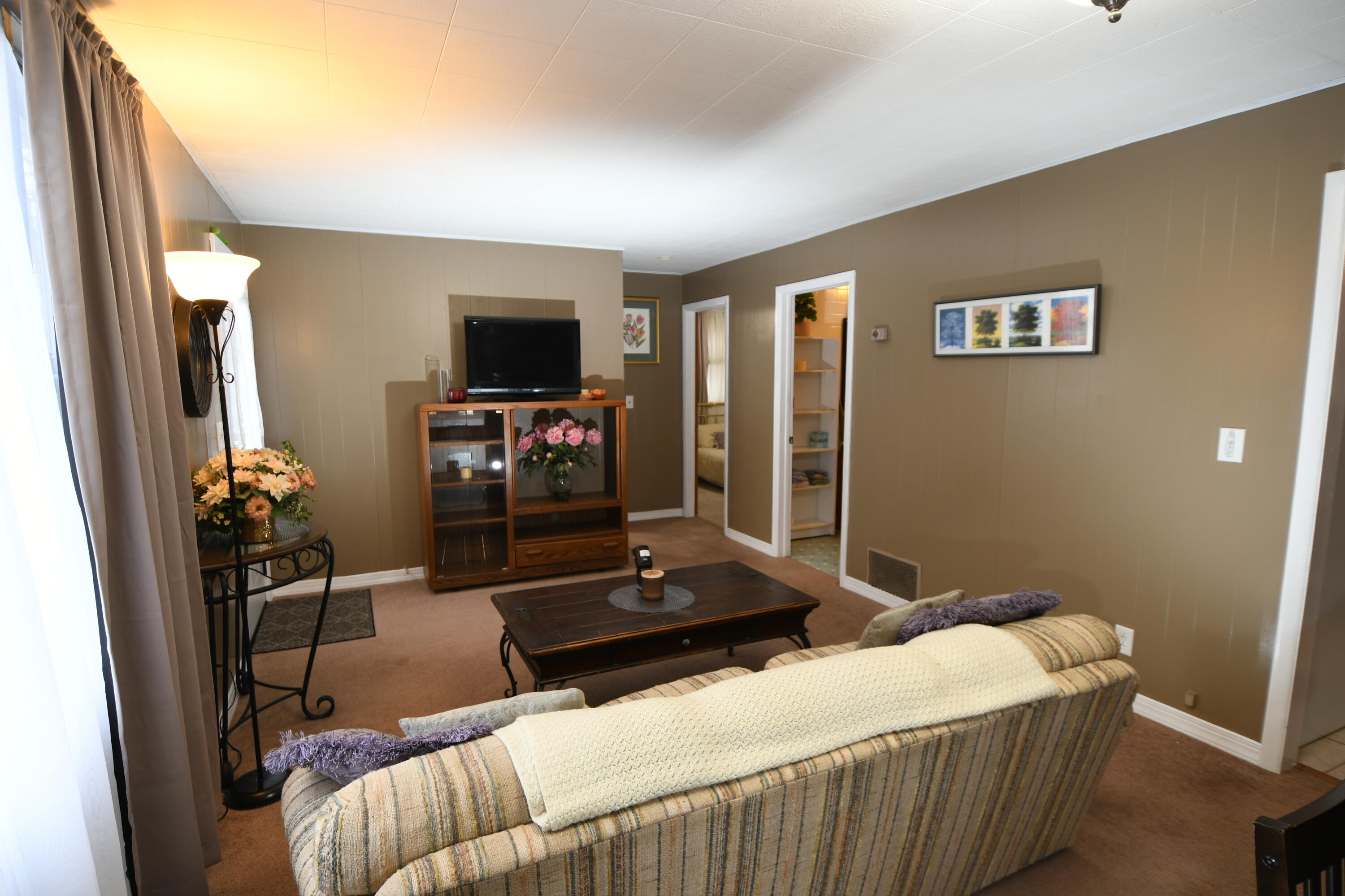 25248 Front Street Mattawan, MI 49071 - Photo 16 of 39 DSC_6019