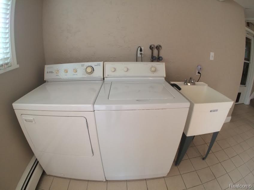 3709 Morgan Road Lake Orion, MI 48359 - Photo 21 of 34 Laundry.jpg