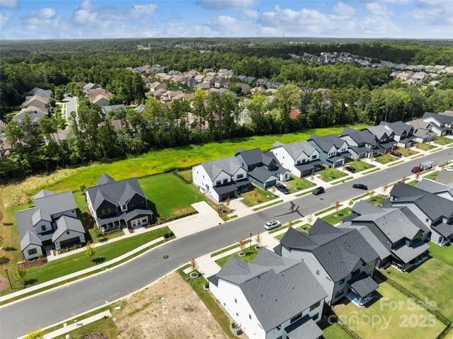 $999,000 | 123 Windy Dell Drive, Tega Cay, SC 29708