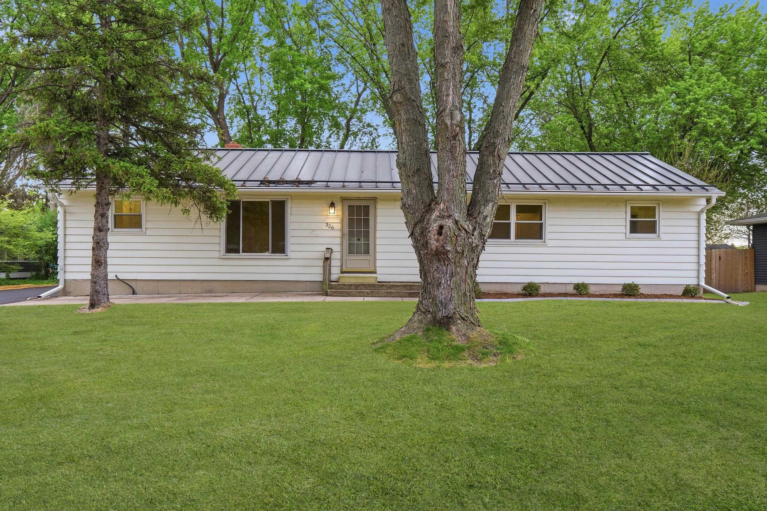 326 Prairie View Street Oregon, WI 53575 - Photo 1 of 33