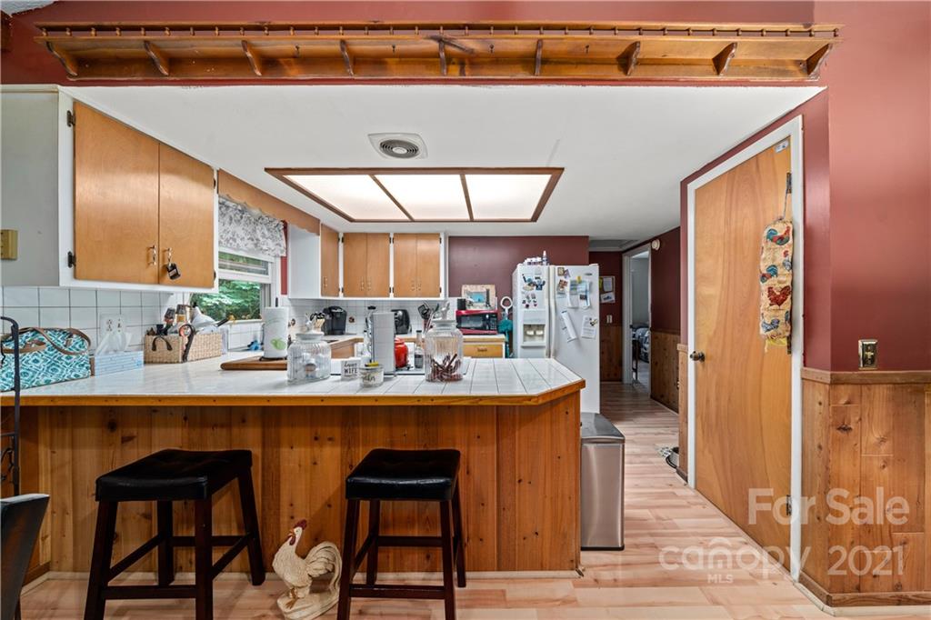 165 Nottingham Road Maggie Valley, NC 28751 - Photo 11 of 29