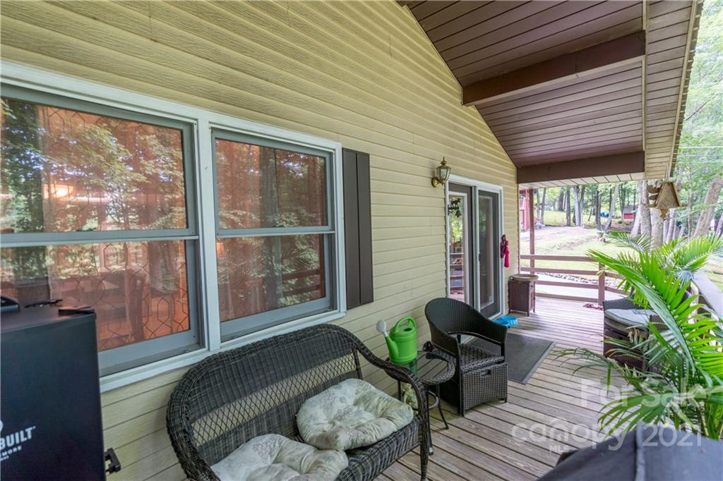 165 Nottingham Road Maggie Valley, NC 28751 - Photo 16 of 29