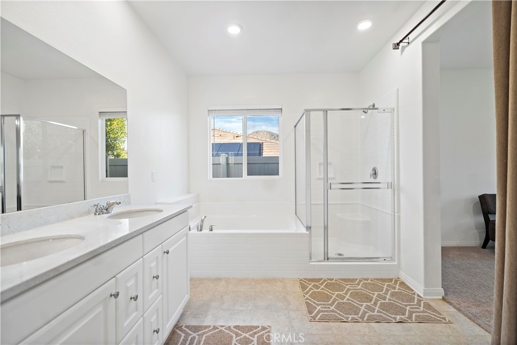 8044 Country Mile Lane Riverside, CA 92507 - Photo 29 of 62 main suite bathroom