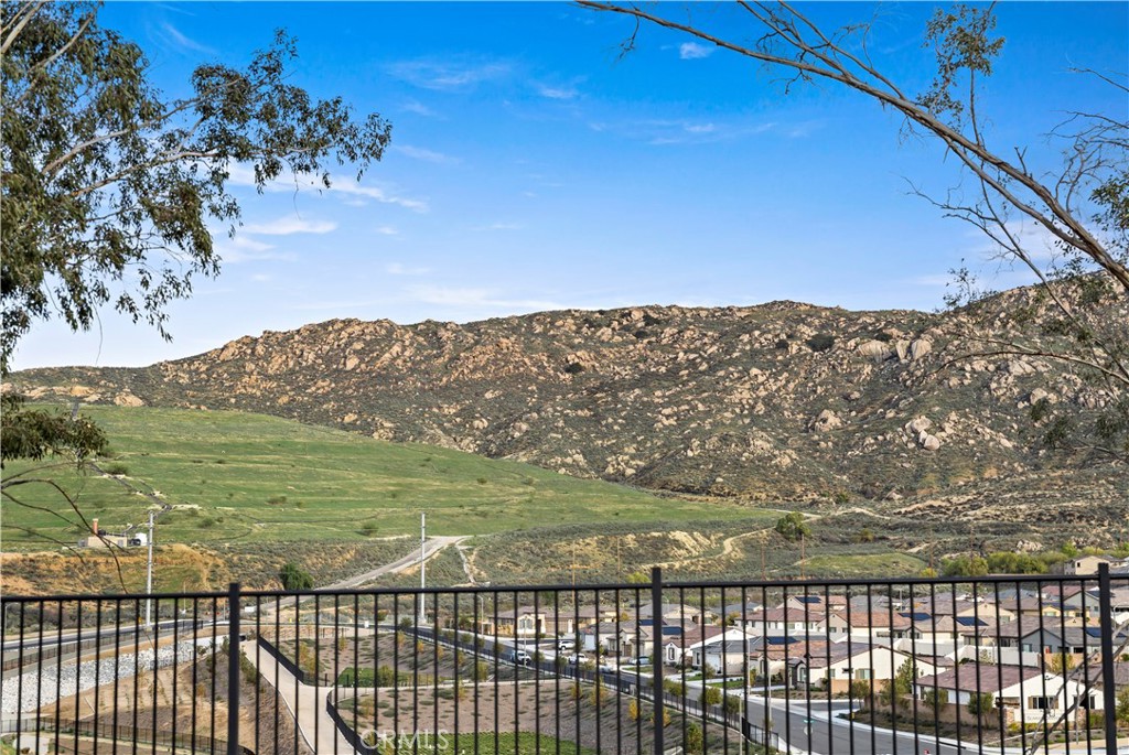 8044 Country Mile Lane Riverside, CA 92507 - Photo 36 of 62