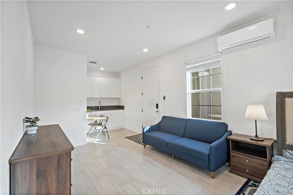 8044 Country Mile Lane Riverside, CA 92507 - Photo 45 of 62 jr suite