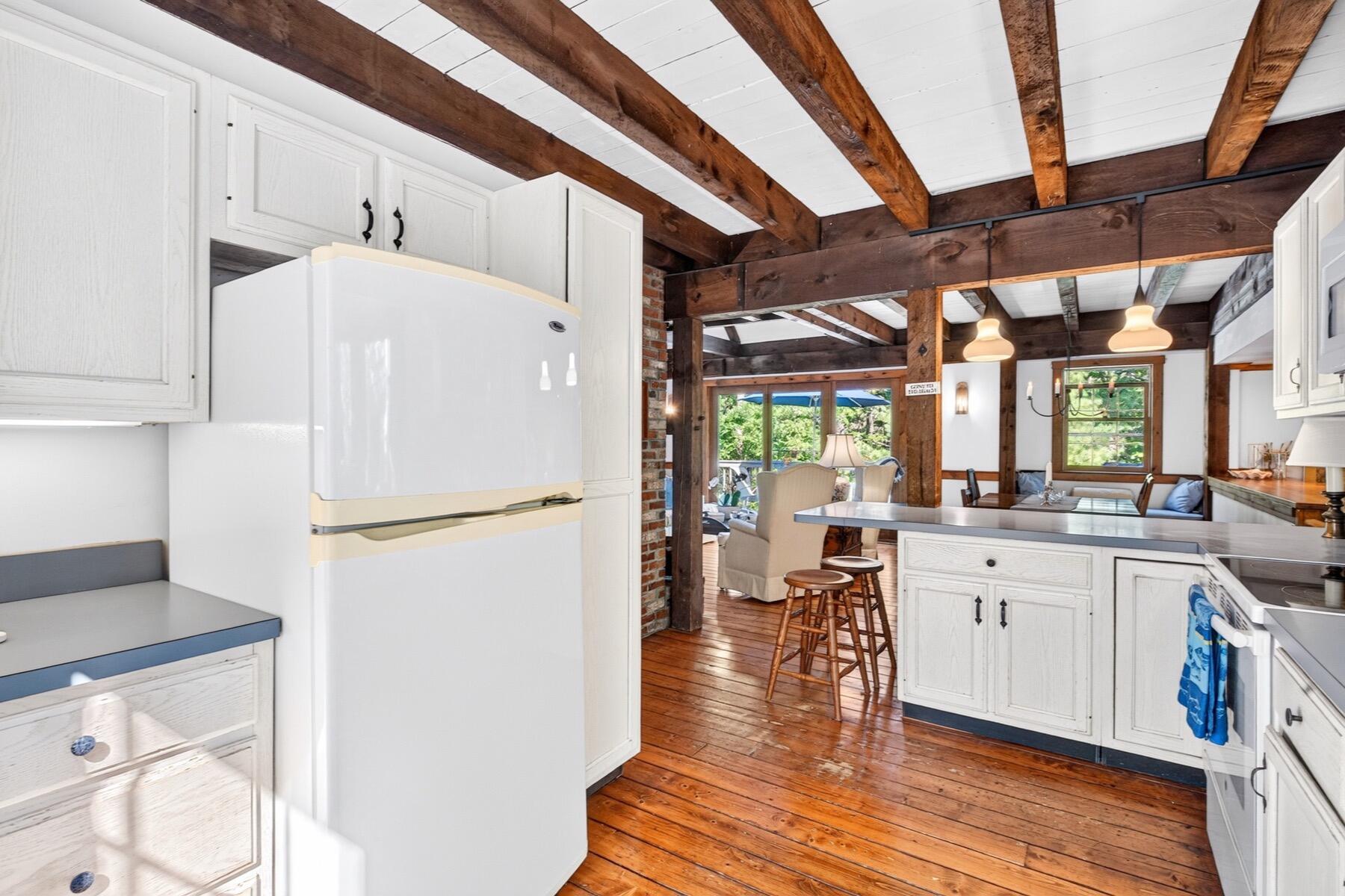 110 Waquoit Road Cotuit, MA 02635 - Photo 25 of 81 _LAC5714