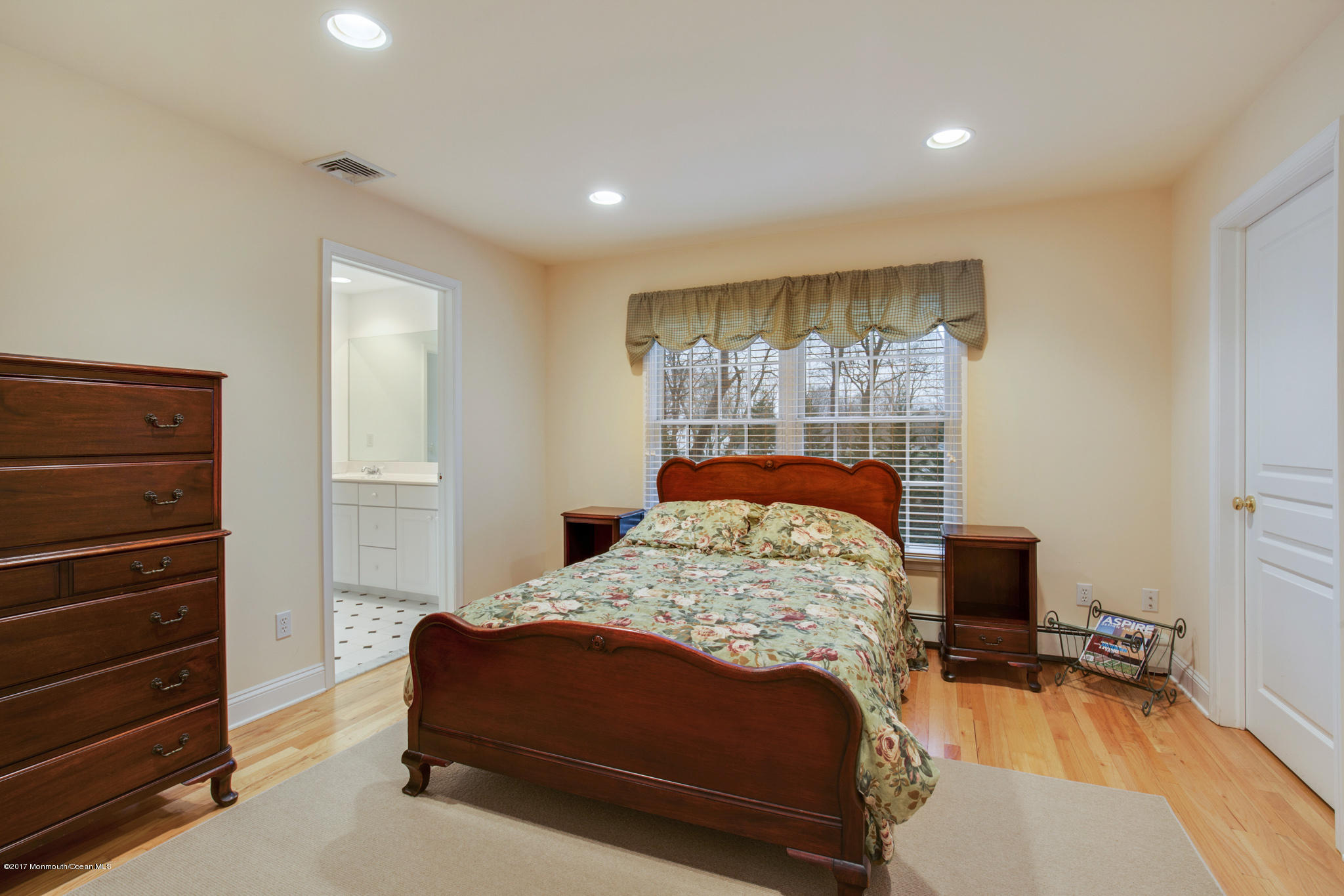 151 County Road 537 Colts Neck, NJ 07722 - Photo 25 of 34 IMG_8451-908917