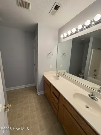 $1,275 | 103 Bridgewood Drive, Jacksonville, NC 28546