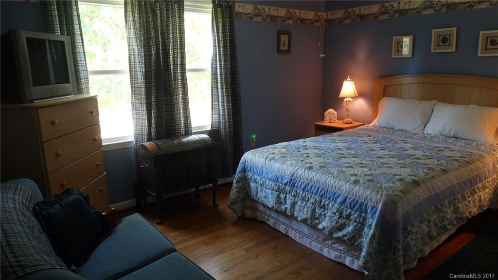 117 Stewart Street Rutherfordton, NC 28139 - Photo 12 of 24 Gallery Image 12