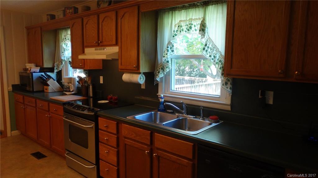 117 Stewart Street Rutherfordton, NC 28139 - Photo 19 of 24 Gallery Image 19