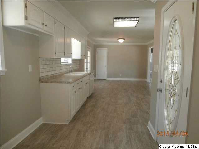 88 Fennell Street Sumiton, AL 35148 - Photo 13 of 30