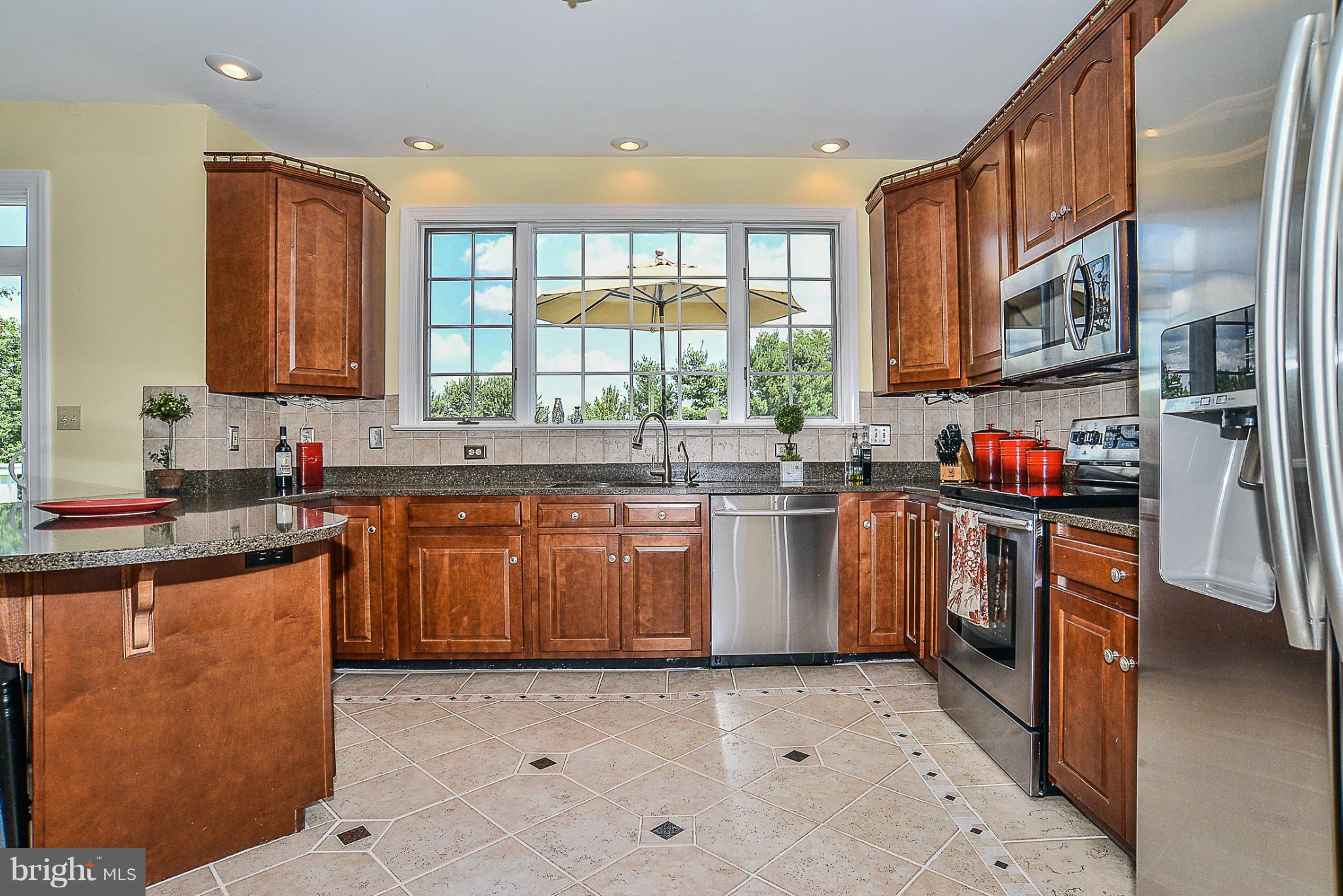 8179 Stone Ridge Drive Frederick, MD 21702 - Photo 4 of 30 Kitchen