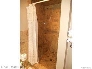 1756 Rosemont Road Berkley, MI 48072 - Photo 10 of 19 Master Shower