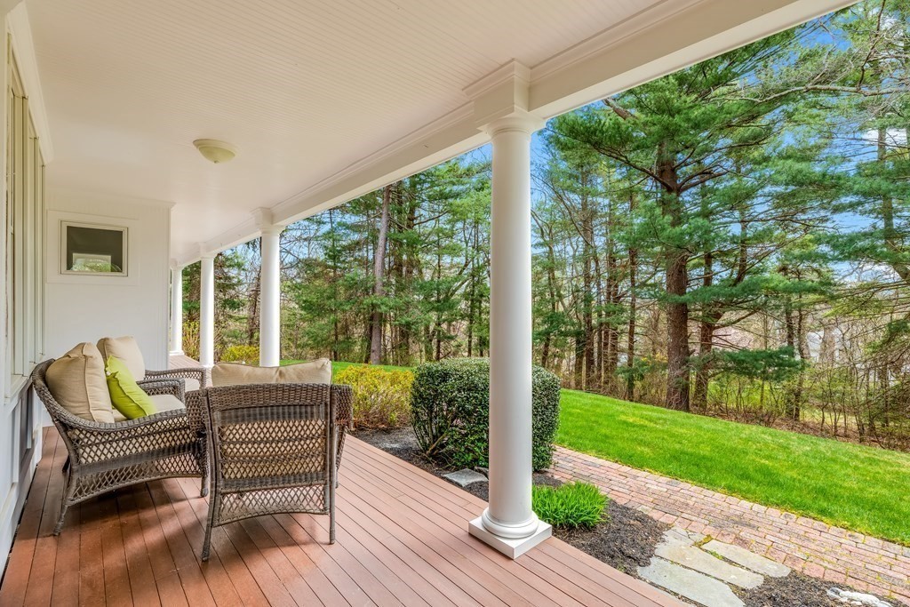 16 Brook Road Plymouth, MA 02360 - Photo 6 of 40 Gallery Image 6