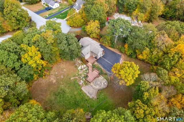 $560,000 | 80 Sashel Lane, Colchester, CT 06415