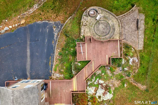 $560,000 | 80 Sashel Lane, Colchester, CT 06415