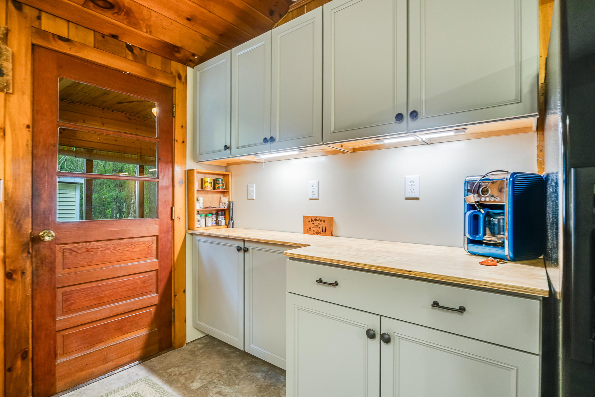 80 Basken Shores Road Waterboro, ME 04061 - Photo 7 of 19 80 Basken kitchen 2