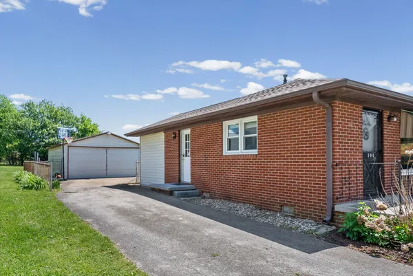 $190,000 | 208 Navaho Trail, Hopkinsville, KY 42240