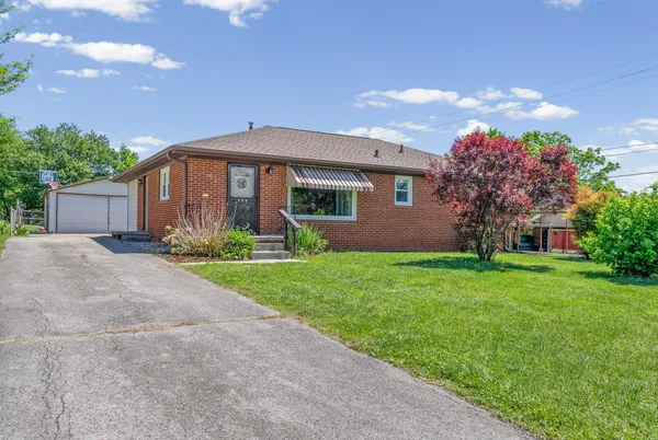 $190,000 | 208 Navaho Trail, Hopkinsville, KY 42240