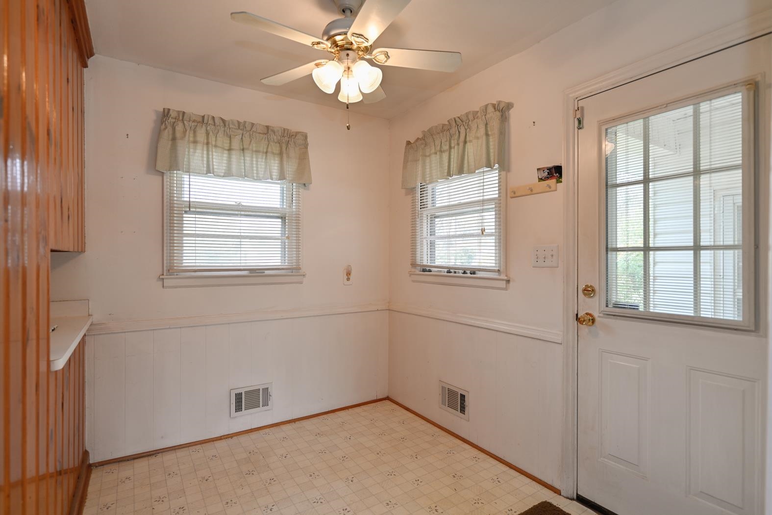 204 State Rd S-42-824 Inman, SC 29349 - Photo 6 of 16