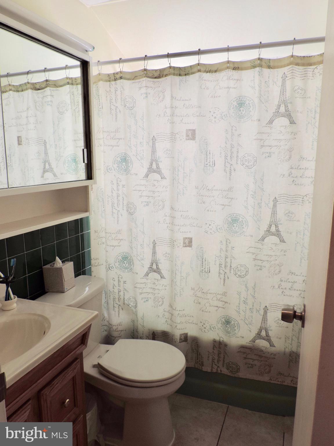 3 Margin Road Levittown, PA 19056 - Photo 13 of 19 Gallery Image 13