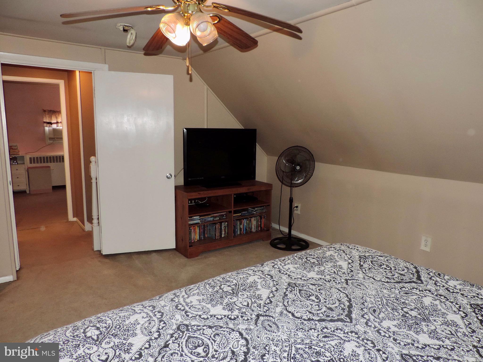 3 Margin Road Levittown, PA 19056 - Photo 15 of 19 Gallery Image 15