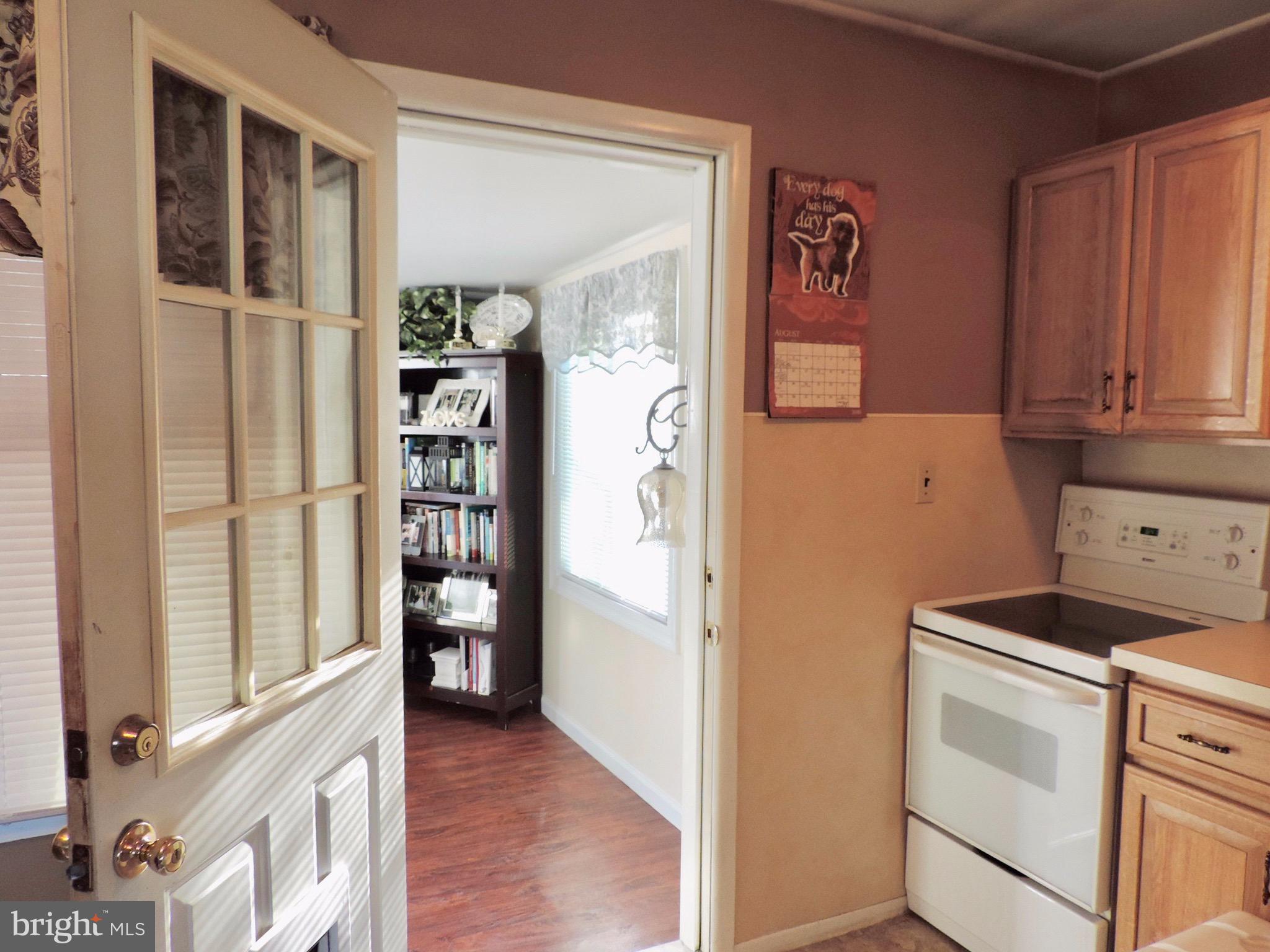 3 Margin Road Levittown, PA 19056 - Photo 4 of 19 Gallery Image 4