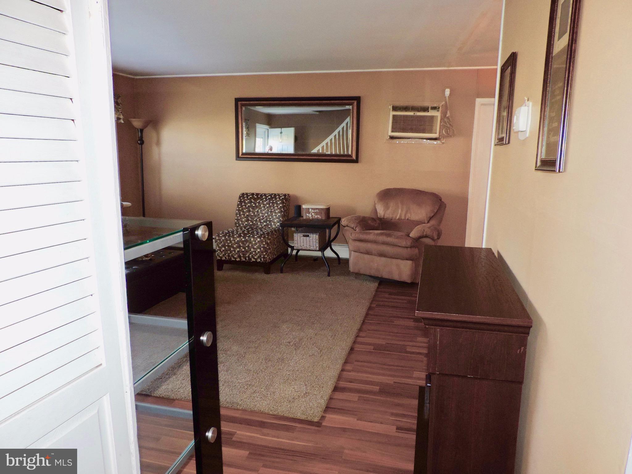 3 Margin Road Levittown, PA 19056 - Photo 7 of 19 Beautiful new laminate flooring