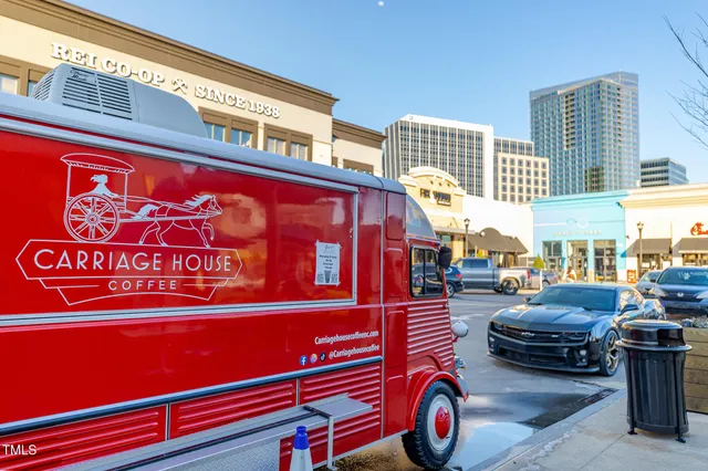 a picture of city view