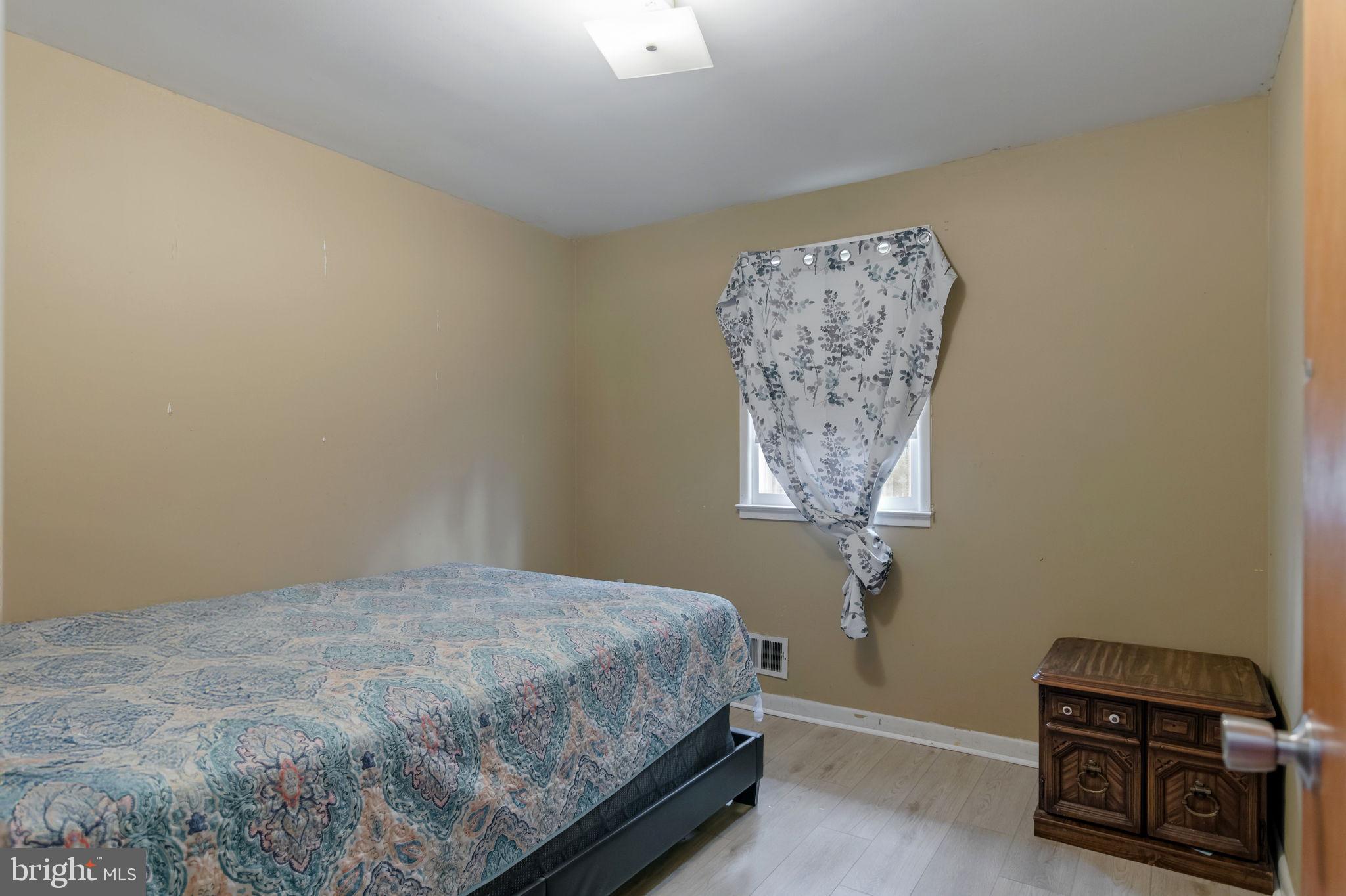 11202 Brandywine Road Clinton, MD 20735 - Photo 12 of 50