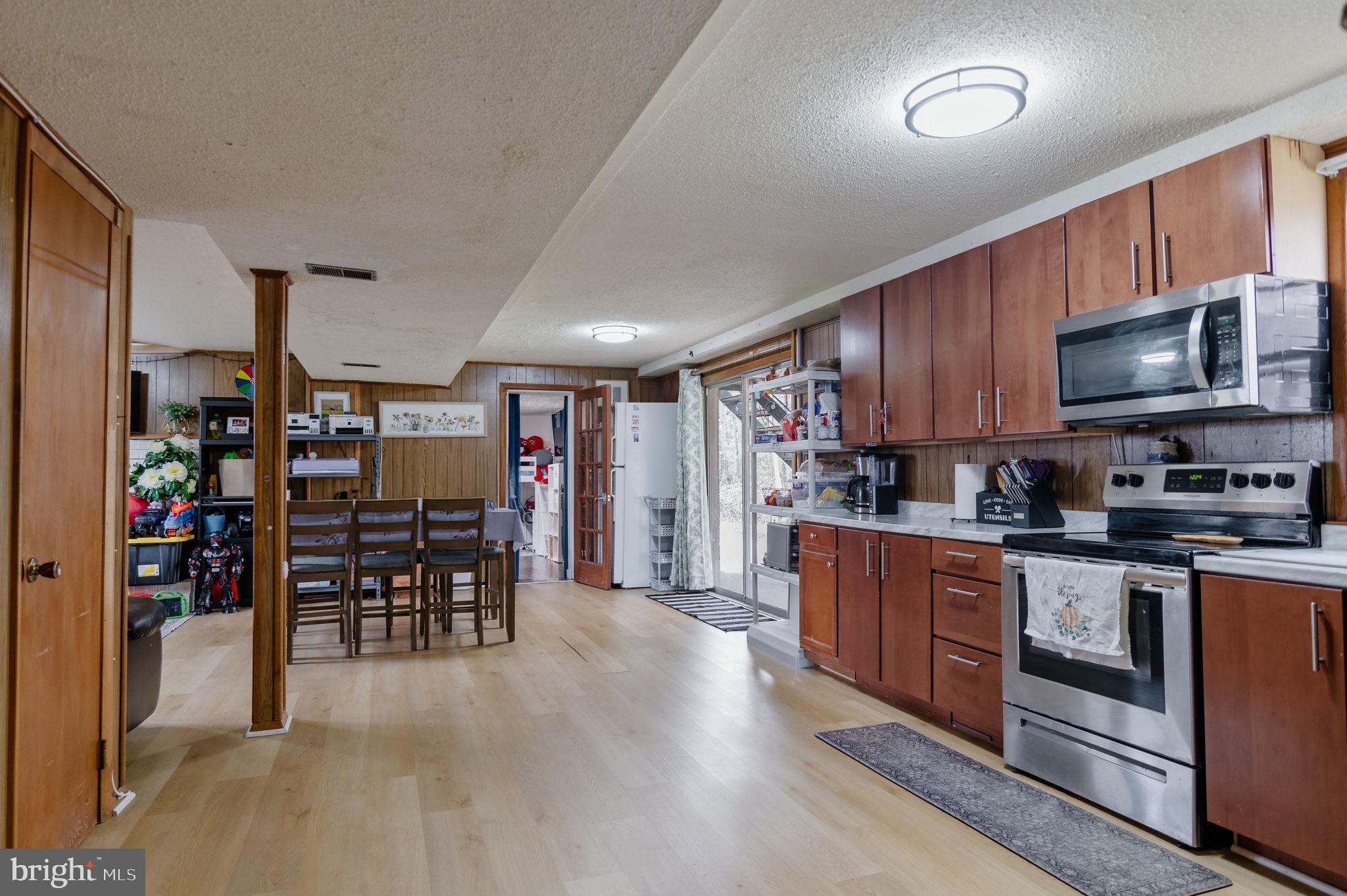 11202 Brandywine Road Clinton, MD 20735 - Photo 25 of 50