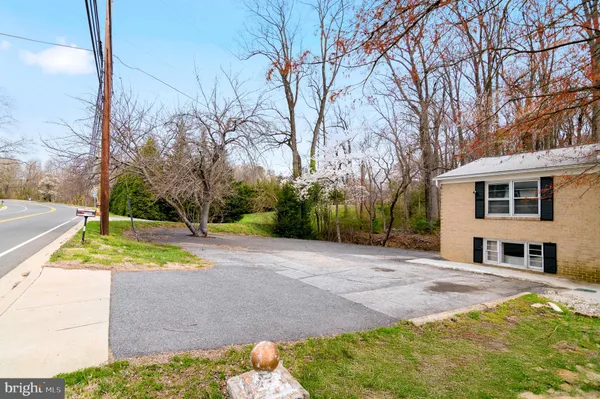 a view of a house with a park