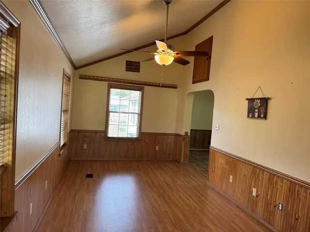 $195,000 | 306 East Oak Street, Nocona, TX 76255